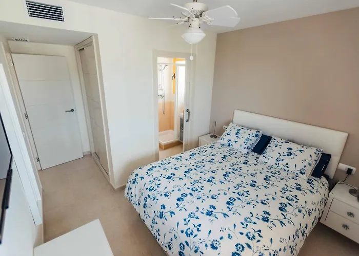 Apartment En La Playa. Planta 19. Vistas Espectaculares. 2 Terrazas.